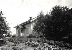 Bakås gård, Oslo, Østre Aker. Våningshuset , tunet og kjøkke