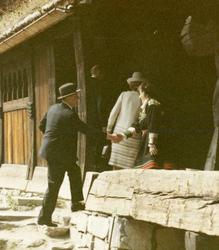 Islands president besøker NF 4/5 1971. Setesdalstunet. Kong 