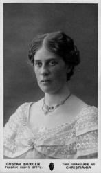 Portrett av Emma Aall, f. Lund.