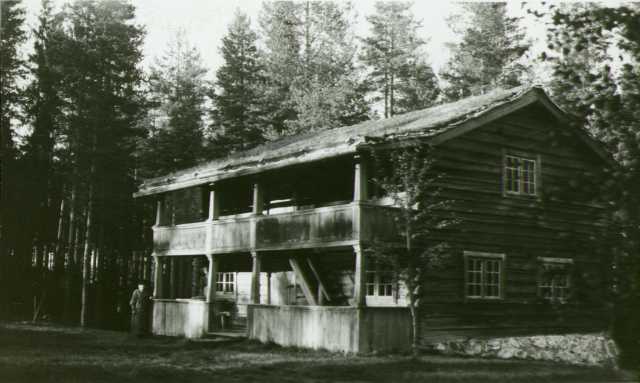 Stuebygning, Glomdalsmuseet, Elverum, Hedmark. Opprinnelig fra Vesterhaug i Elverum, Hedmark. Fotografert 1934.