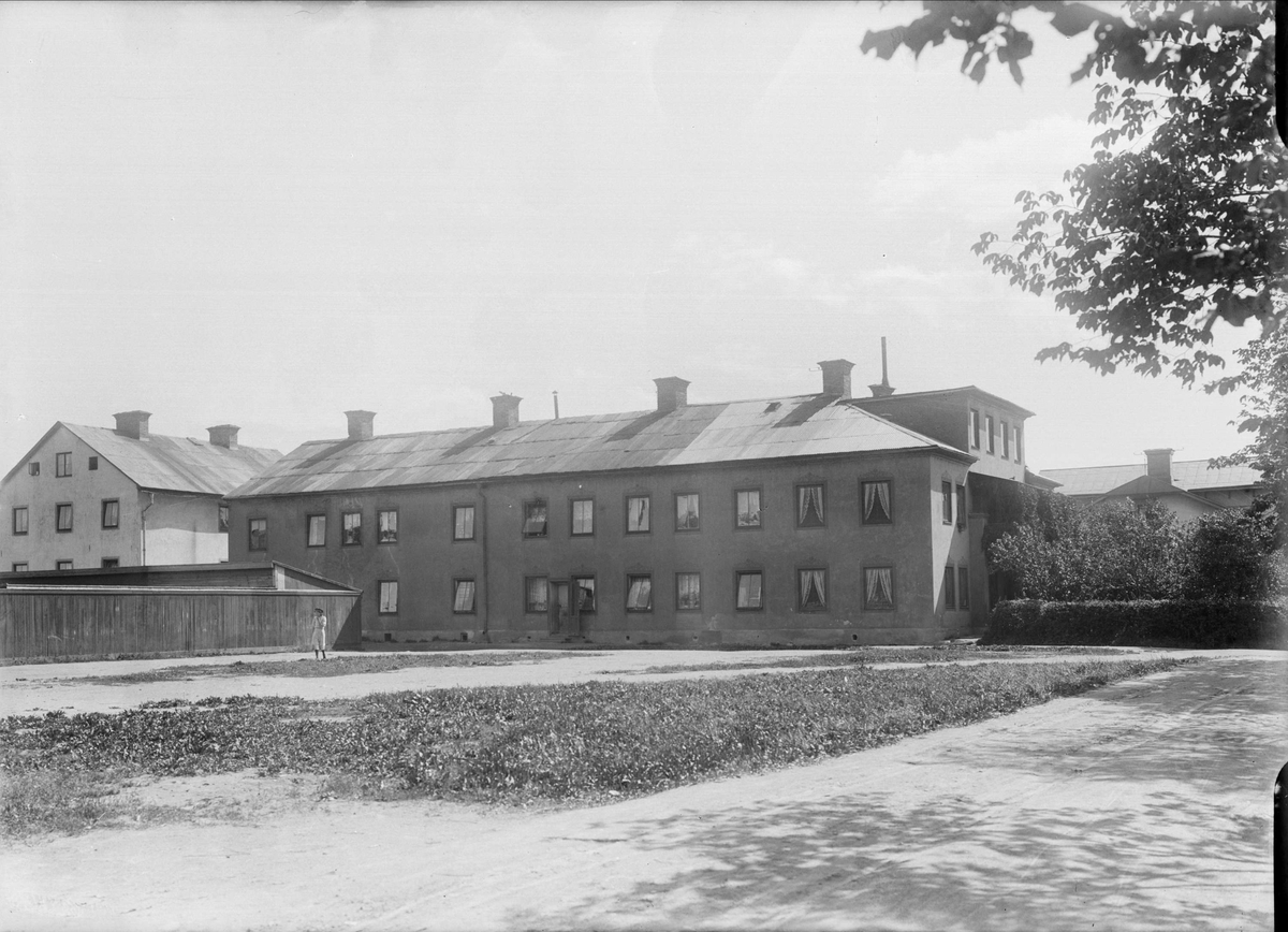 Tullgarn, Östra Ågatan 99, Kungsängen, Uppsala, från norr 1908