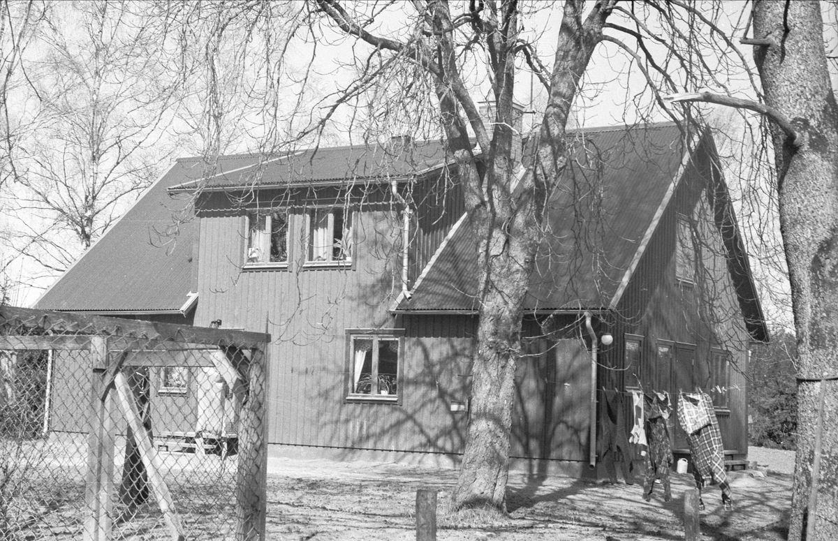Mangårdsbyggnad, Gränby 1:3 - 2:3, Ärentuna socken, Uppland 1977