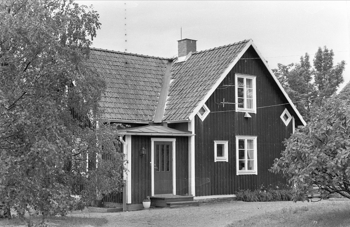 Bostadshus, Berga 1:3, Danmarks socken, Uppland 1977