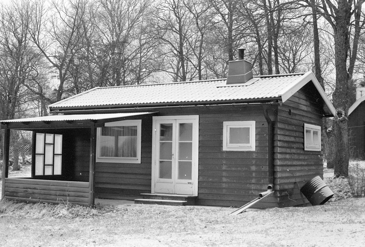 Bostadshus, Johannesberg, Hagby socken, Uppland 1985