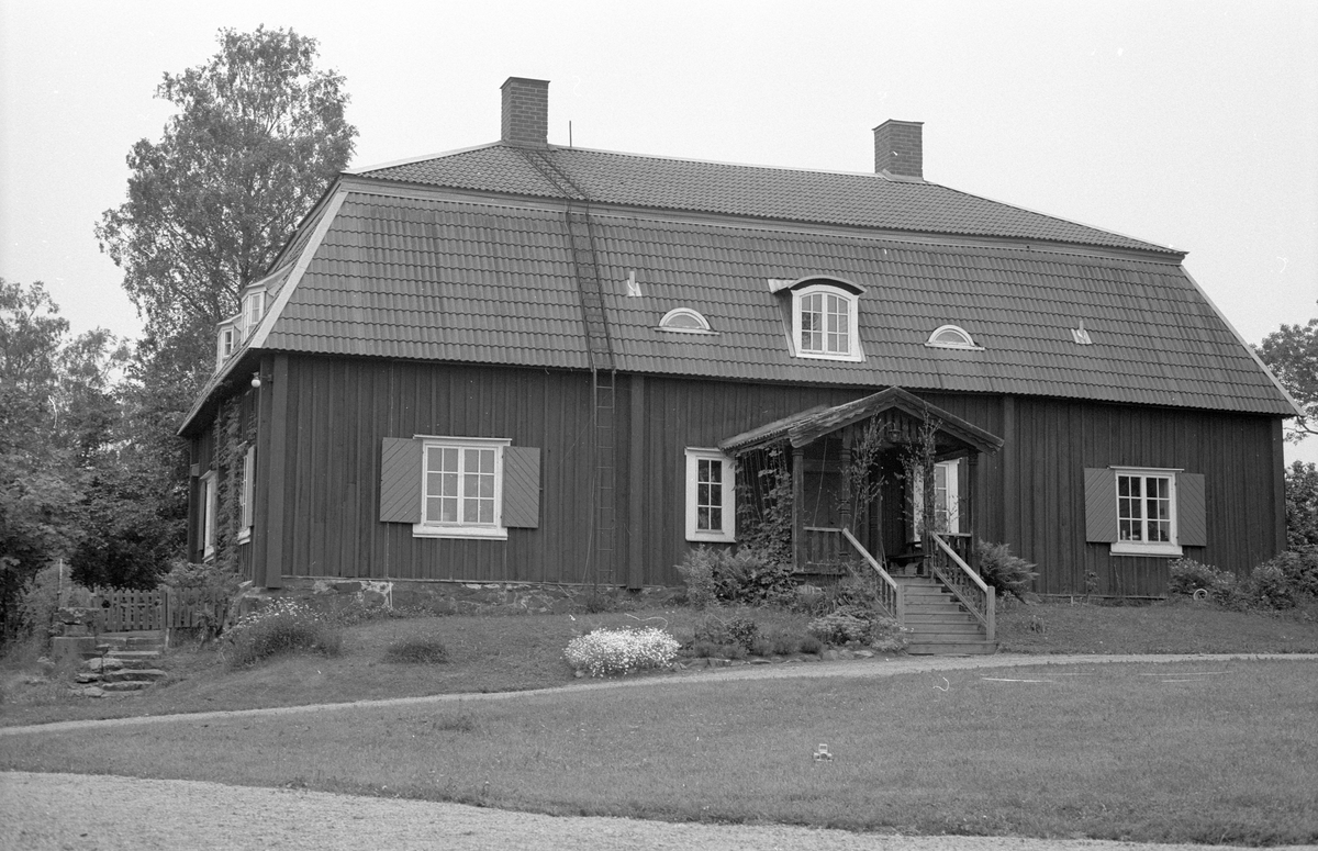 Bostadshus, Ora gård, Ora 1:1, Ora, Faringe socken, Uppland 1987