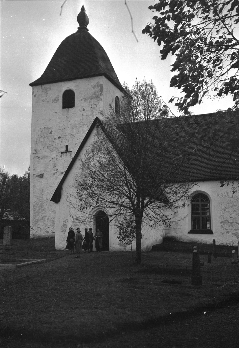 Återinvigning av Kulla kyrka, Kulla socken Uppland, oktober 1950