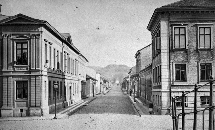 Norra Drottninggatan från stenbron, 1860-talet.