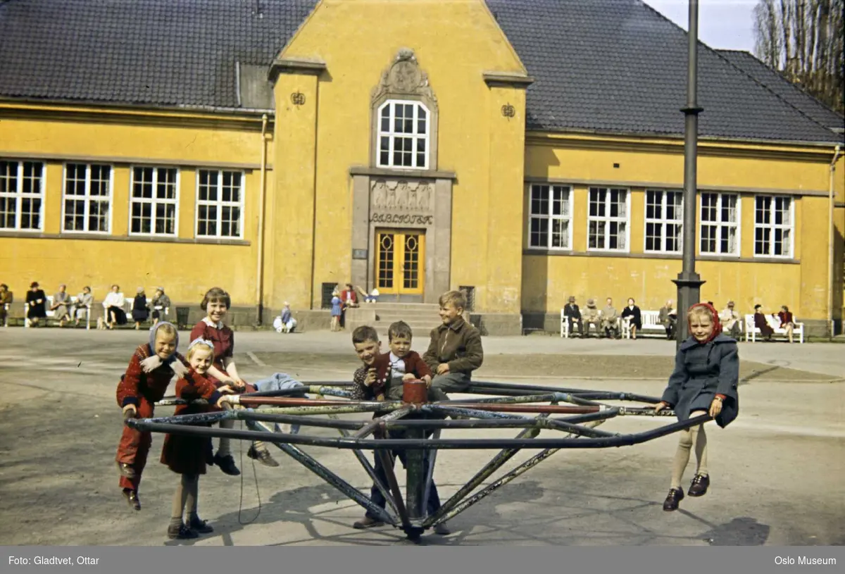 Schous plass.