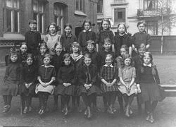 Tredjeklasse ved Vestheim pikeskole.