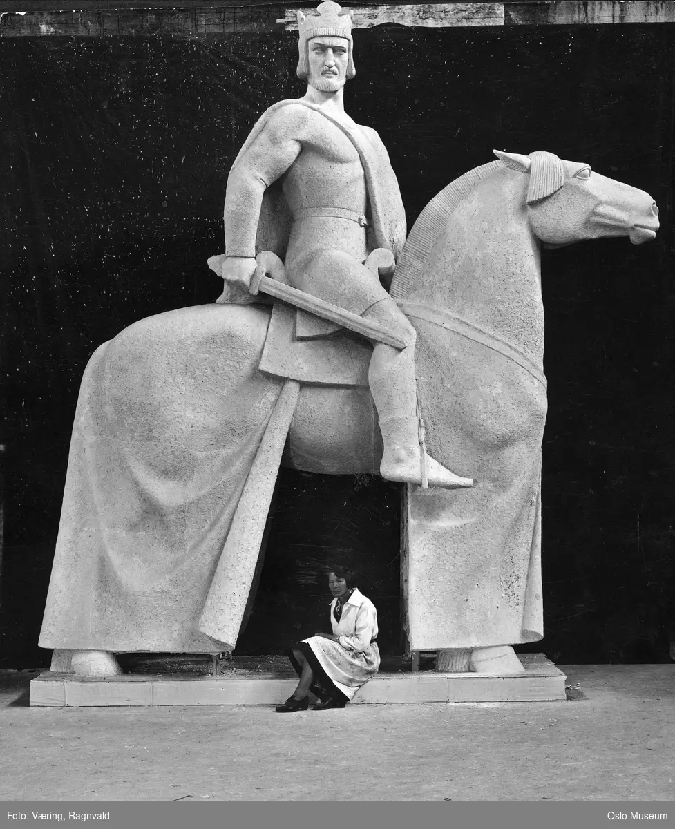 skulptur: hest, konge, rytter, kvinne, billedkunstner, skulptør