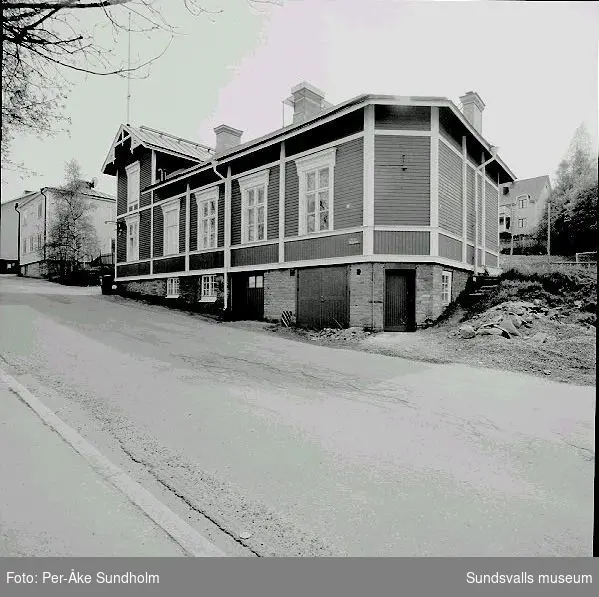 Byggnad med  verkstads- och affärsverksamhet, kv. Eken 1, Nygatan 29.