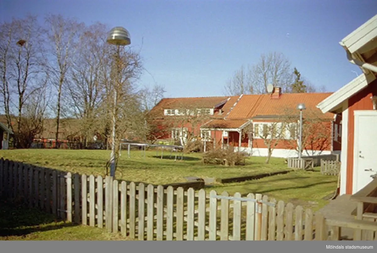 Almvägen 6A, Gastorp 3:92, Lindome, 2002-02-13.