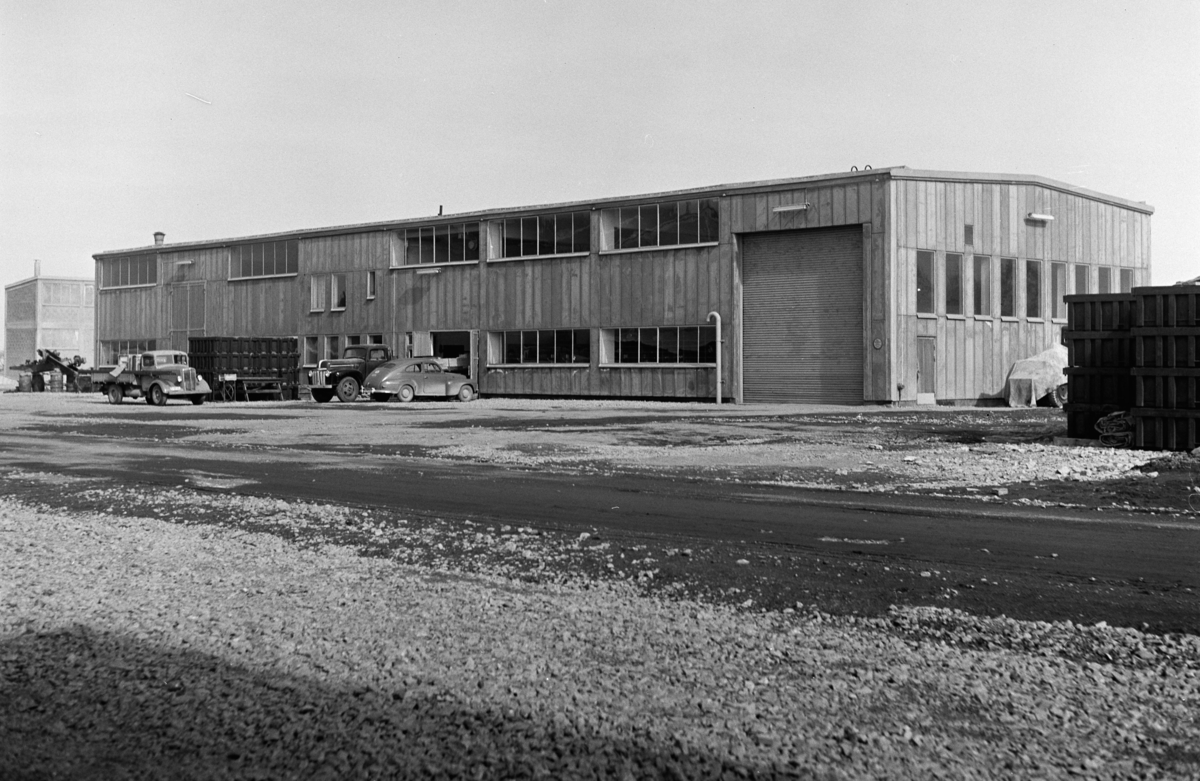 Ytongfabrik, Uddagården
Exteriör, fabriksbyggnad  med plan i förgrunden