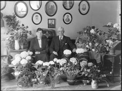 Stueinteriør kaptein Hansen med frue, greåker i Tune ved Sar