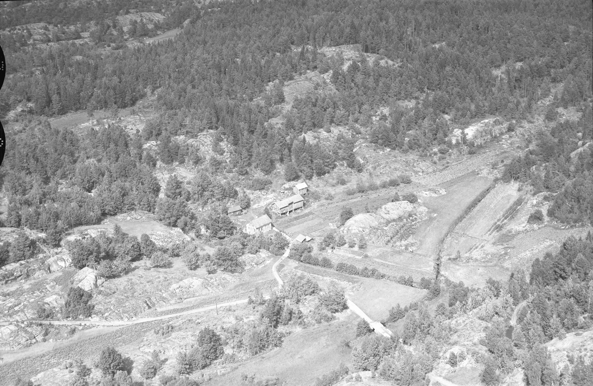 Flyfoto fra Nybu, Stabbestad 3/8-53. Kragerø