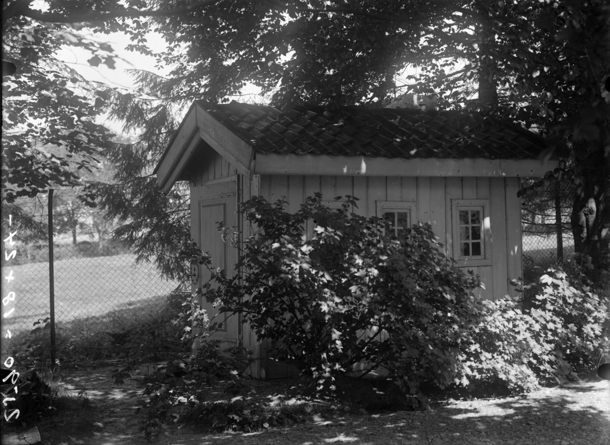 Lekestue, oppført av Jacob Aall, i haven på Borgestad Gård