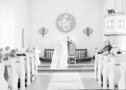 Vielse i kirke, interiør.