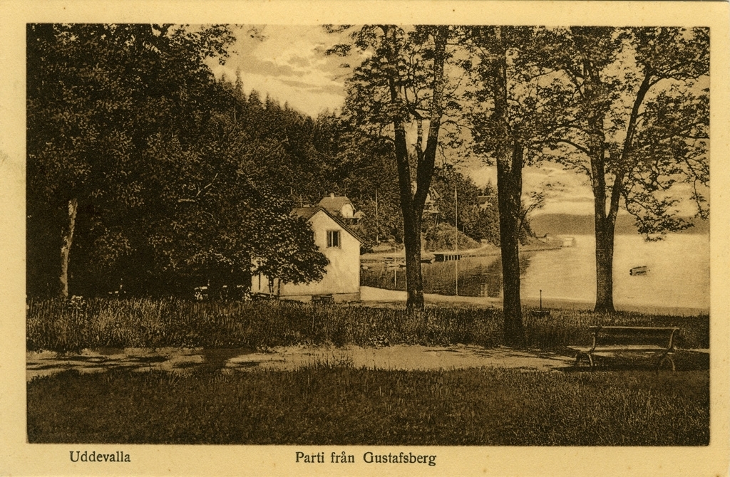 Text till bilden: "Uddevalla. Parti från Gustafsberg".