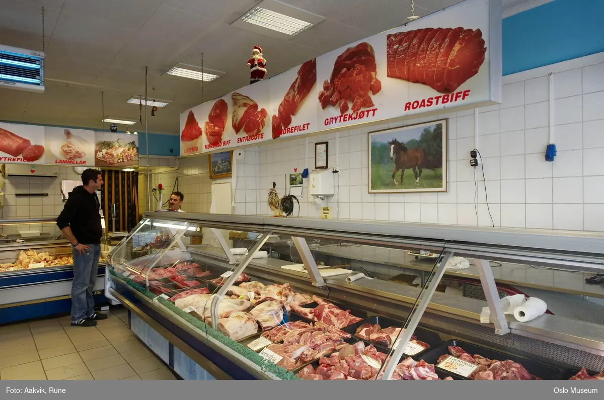 Hamrin kjøtt, halal-kjøtt, innehaver, kunde, kjøttvarer.