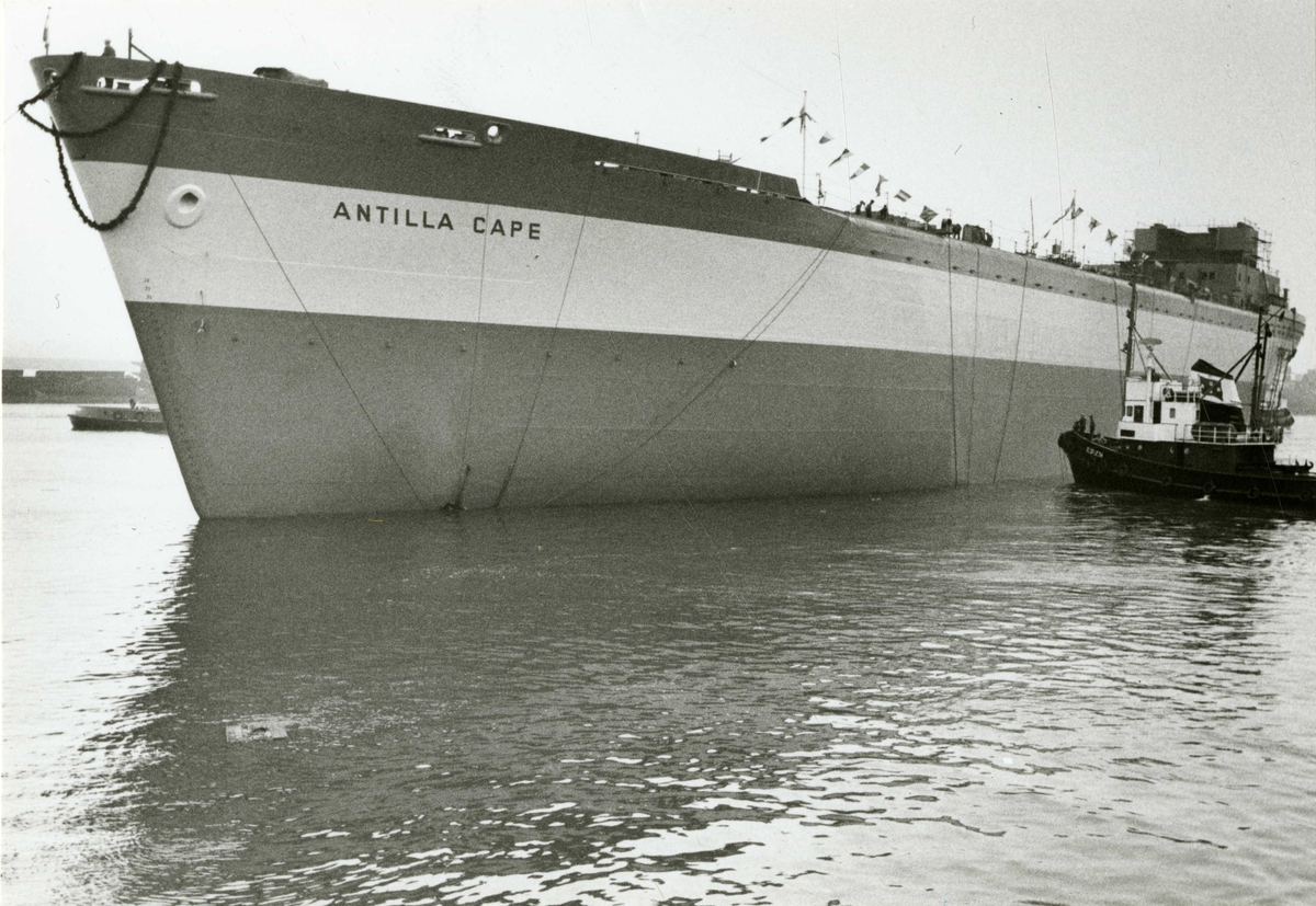 M/T Antilla Cape (b.1968, A.G. ”Weser”, Bremen)
Rederi: Scheepwaartmij ”Volharding” N.V.