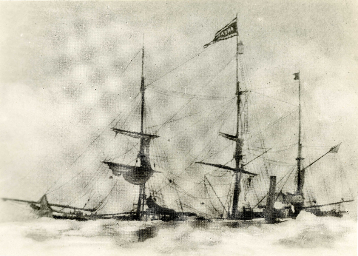 D/S Antarctic (b.1871, J. Jørgensen, Drammen) i isen. Rederi: Rederiactieselskabet ”Antarctic” (Svend Foyn).