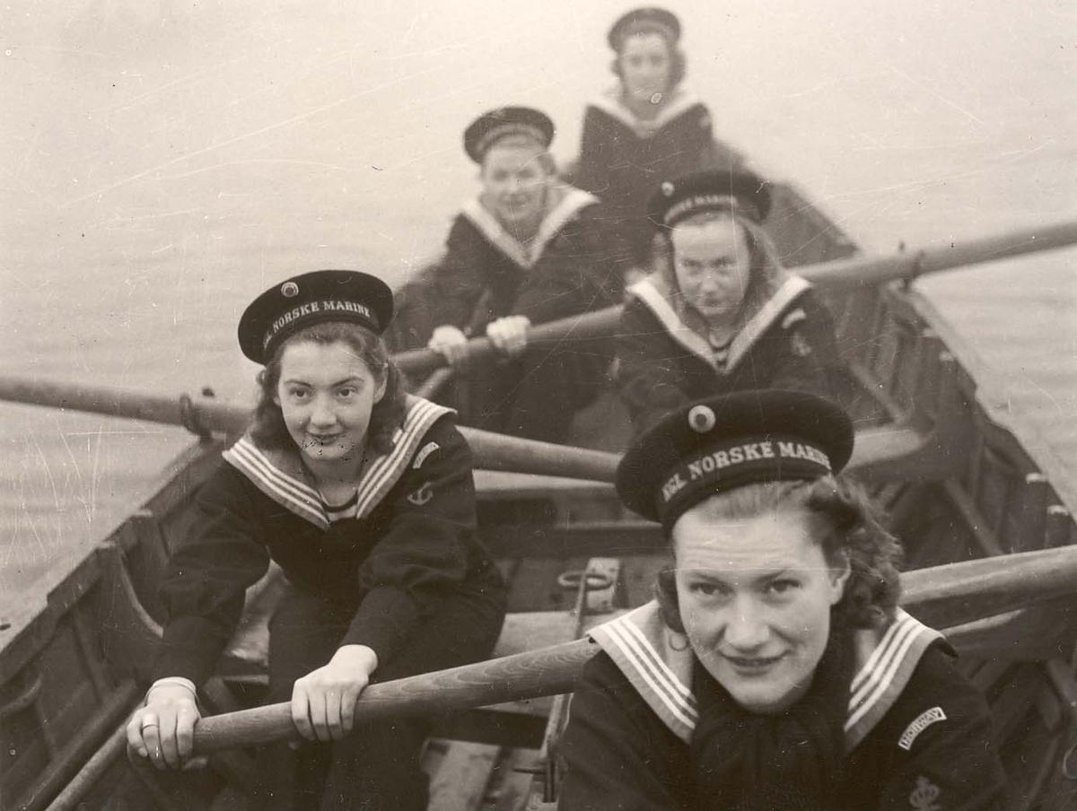 Motiv: Marinens Kvinnekorps 1942-1945