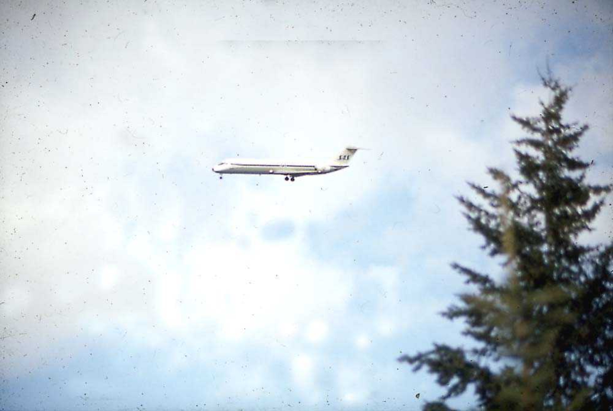 Luftfoto. Et fly i luften. McDonnell Douglas DC-9 -21/-33/-41 fra SAS.
