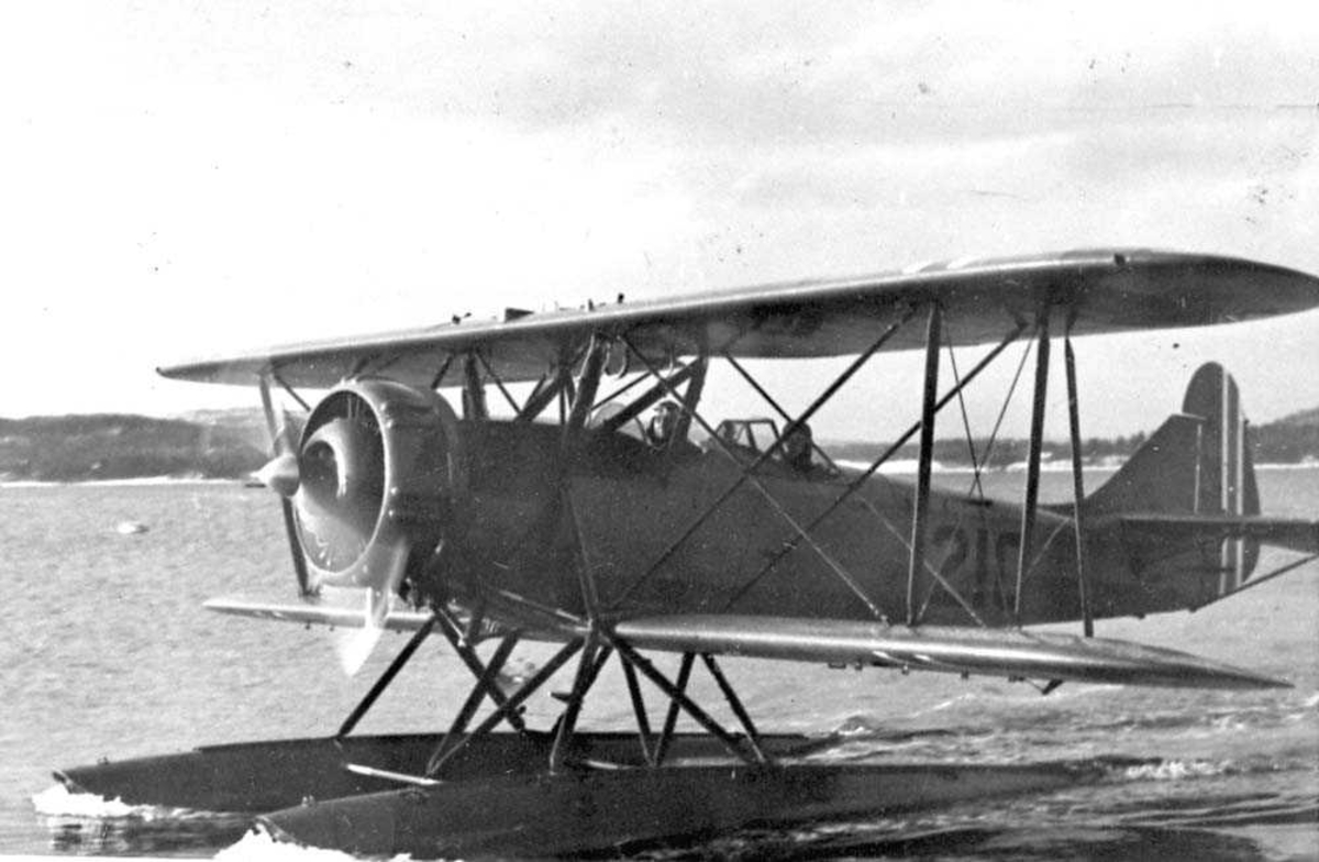 Ett fly i sakte fart på vannet, Breda Ba.28.