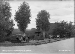 "Myllargutstatuen ved Nordagutu Stasjon, Telemark"