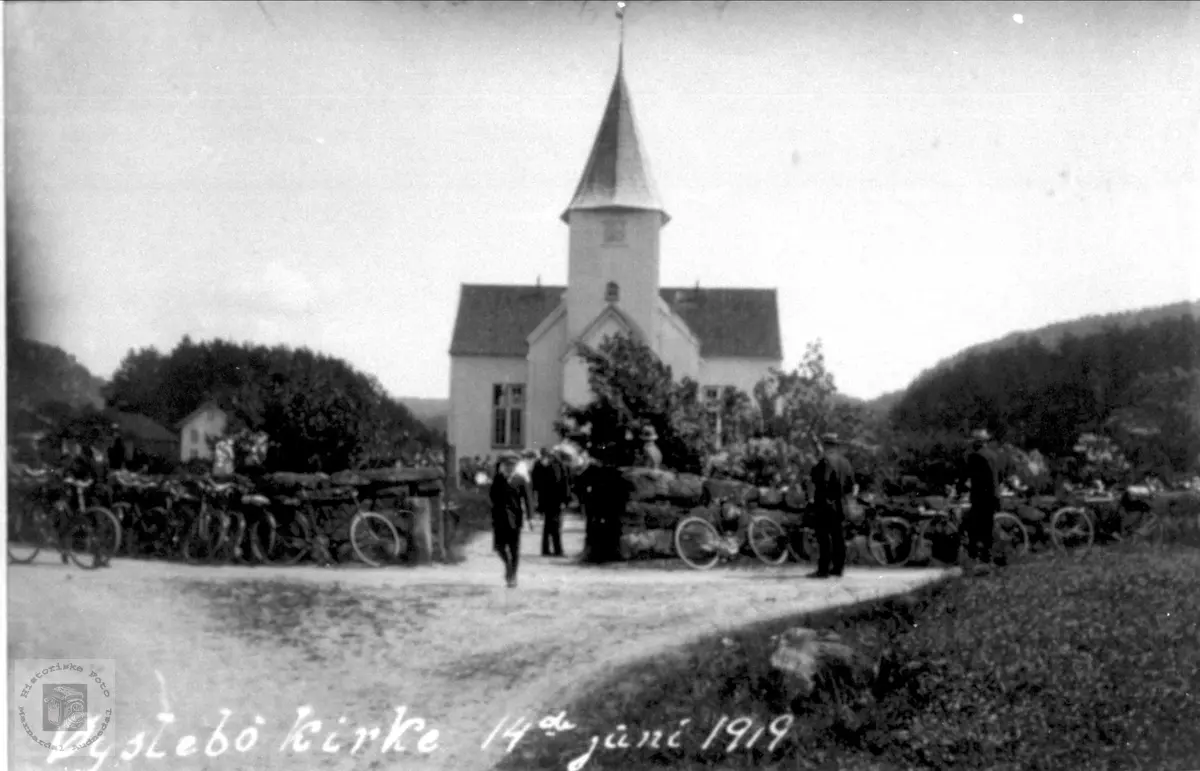 Øyslebø kirke i 1919