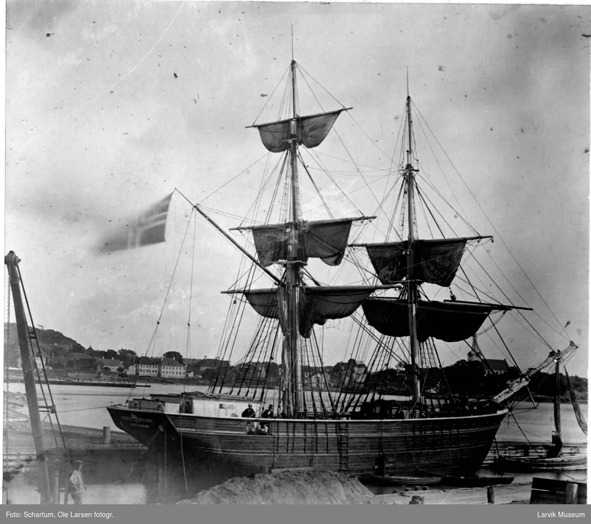 fartøy, seilskip, brigg "Scandinavien" av Laurvig