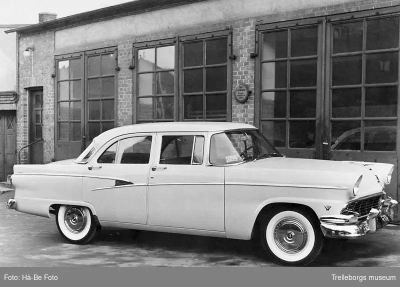 Bil, Ford Customline 1956.