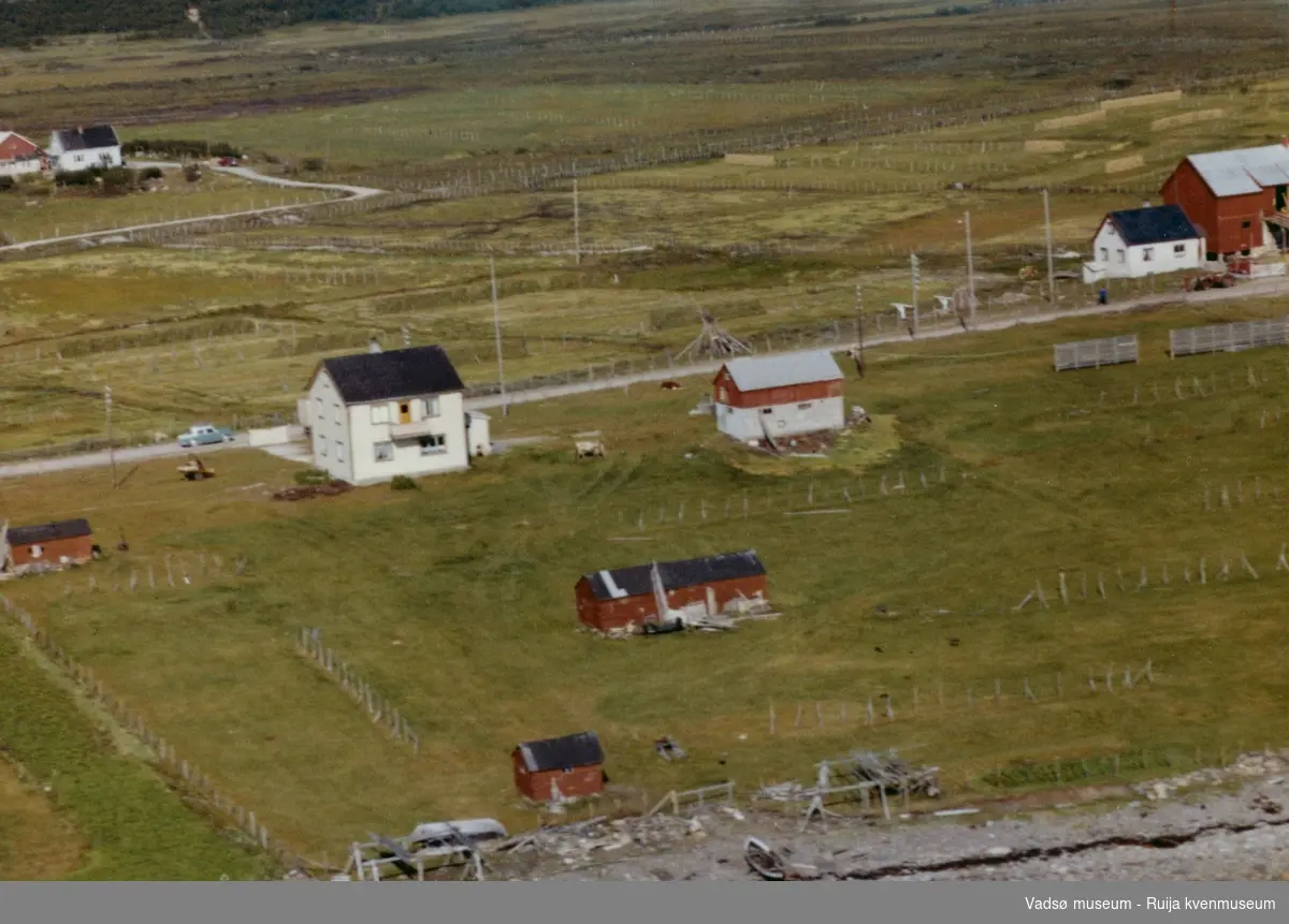 Flyfoto av Kariel, Vadsø kommune, 1963.