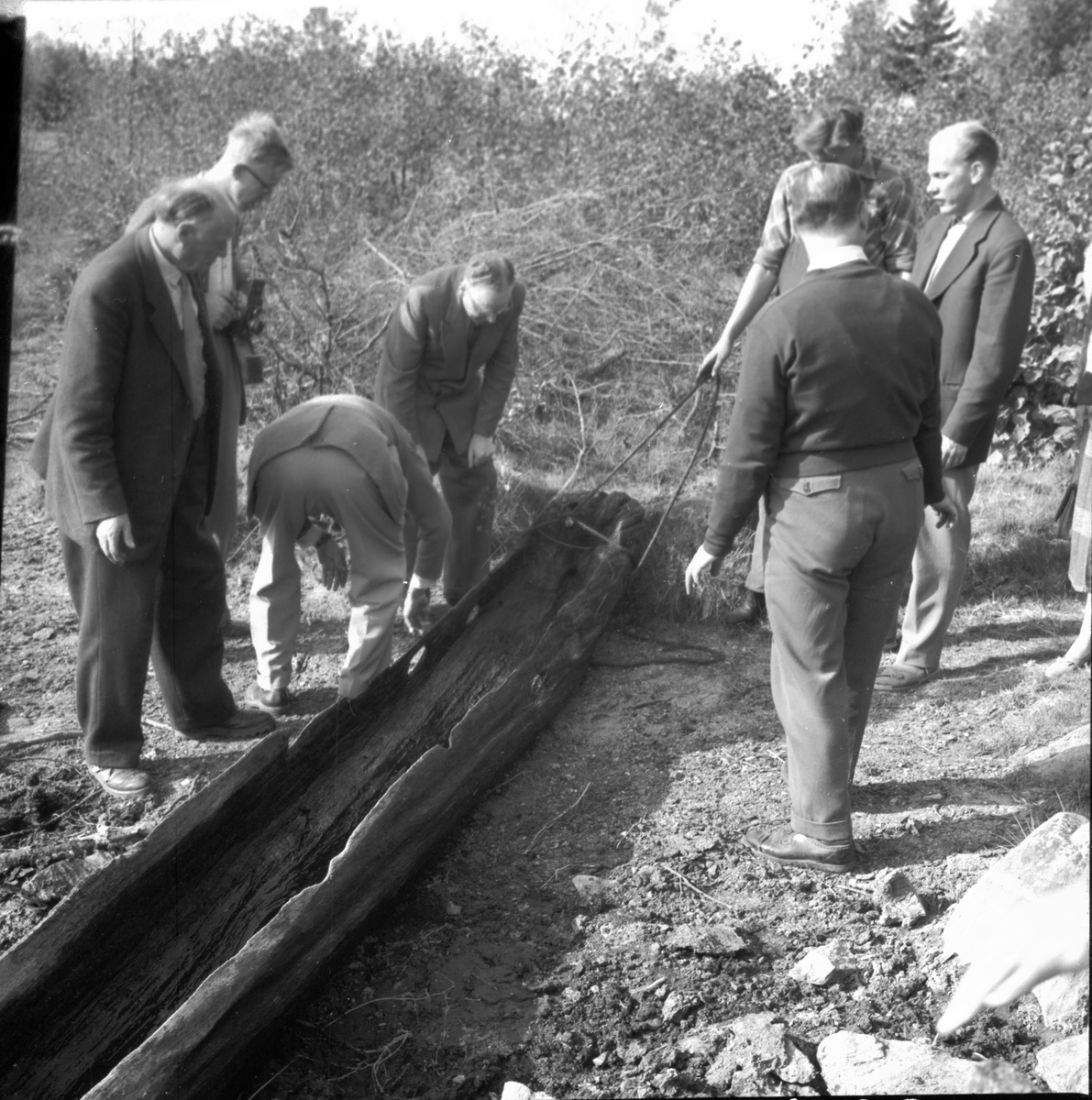 Håletjärn, Valbo-Ryr. Ekbåt. - Vänersborgs museum / DigitaltMuseum