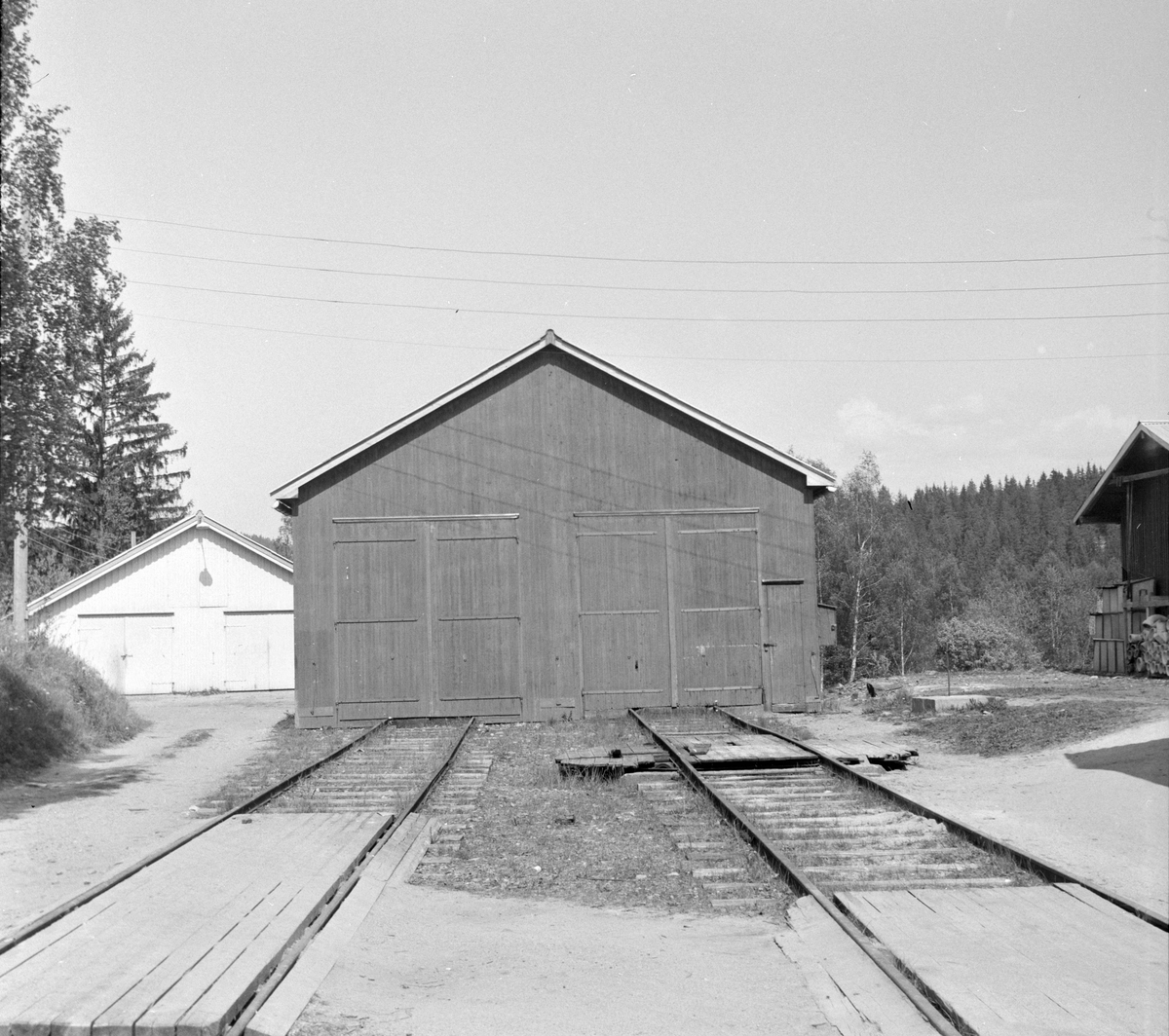 Vognhallen på Solbergfoss på den nedlagte Solbergfossbanen