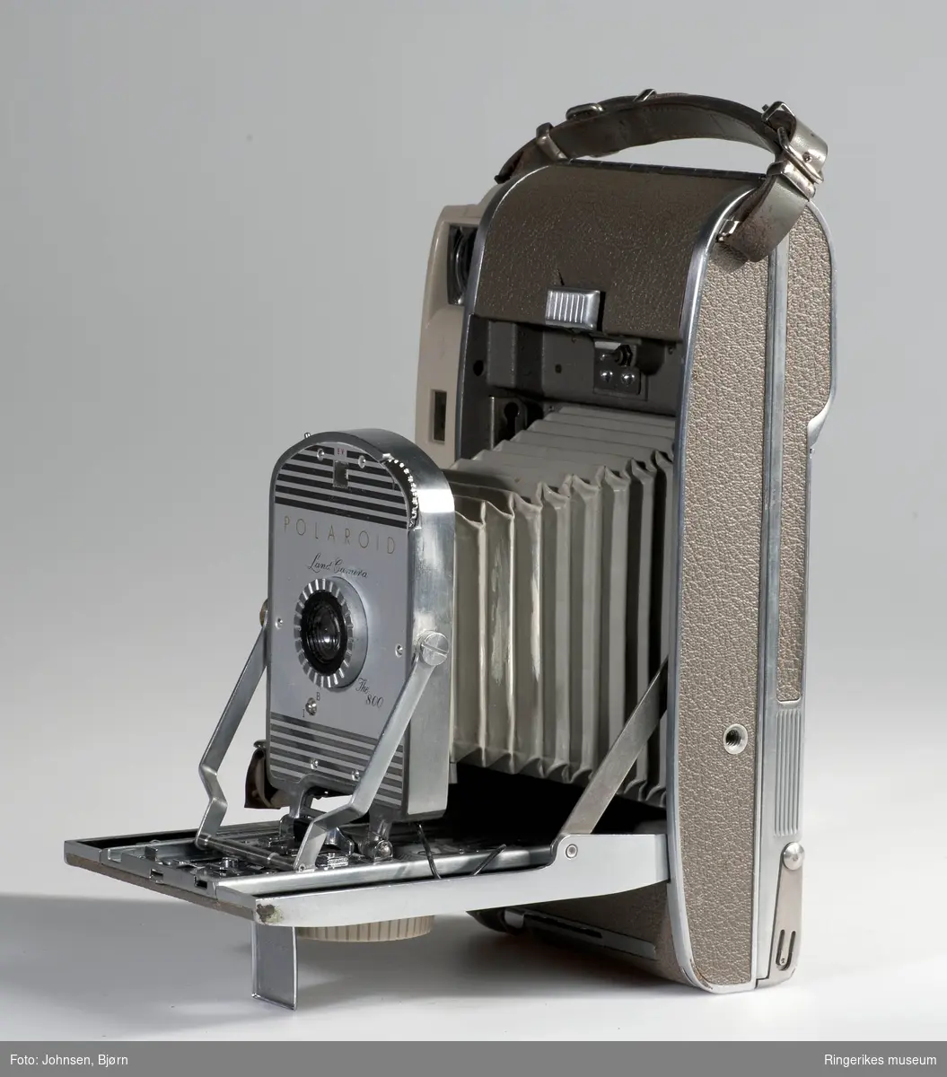 Polaroid Land camera med Eske og Bruksanvisning

1957