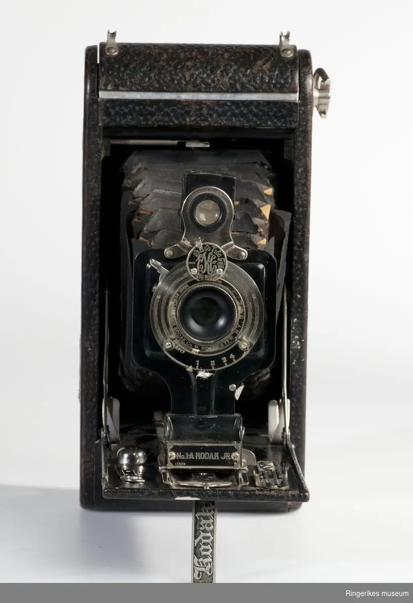 Kodak Folding No 1A junior
Eastman Kodak Co
1914-1927