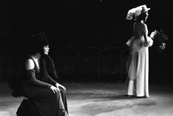 Nationaltheateret. "Leonce og Lena". Omtak. 14/3-72.