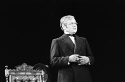 Nationaltheateret. "En folkefiende".