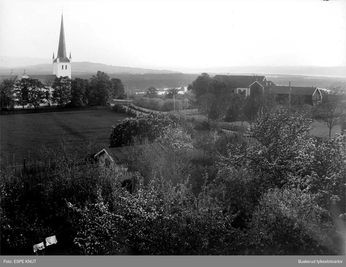 Norderhov kirke og prestegård
1900