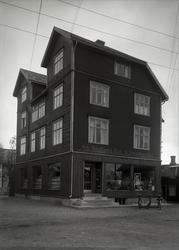 Sortland Bok & Papirhandel i Heidenstrømgården (Bokhandlergå