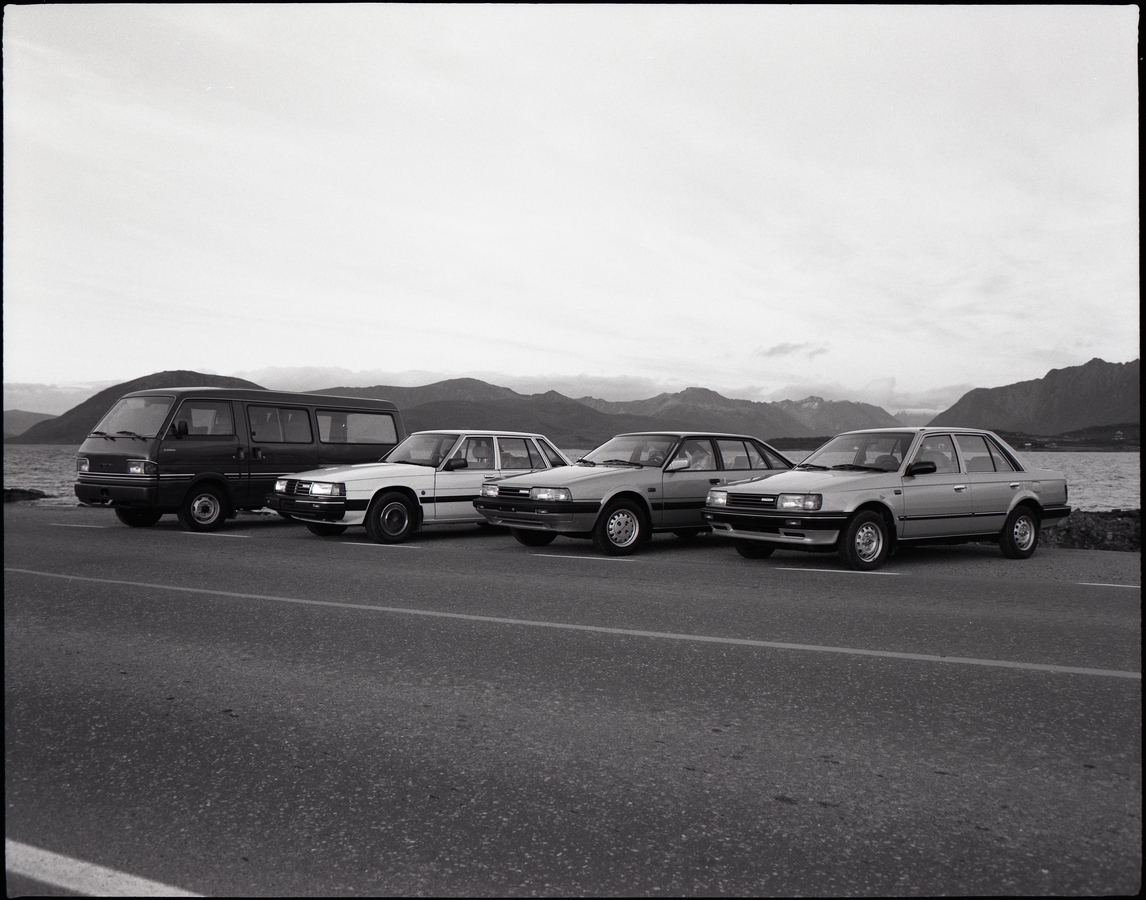 Fire Mazda-biler nord for Sortland, september 1986