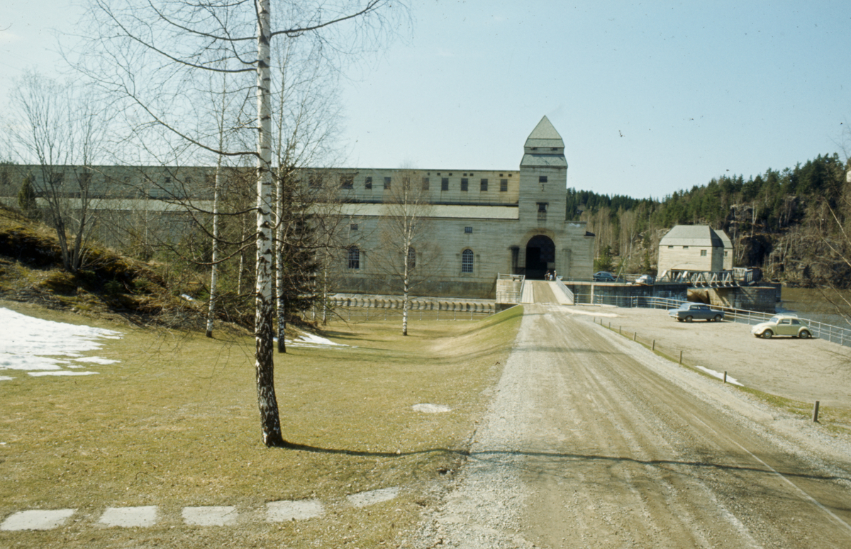 Solbergfoss kraftstasjon. Askim kommune.
