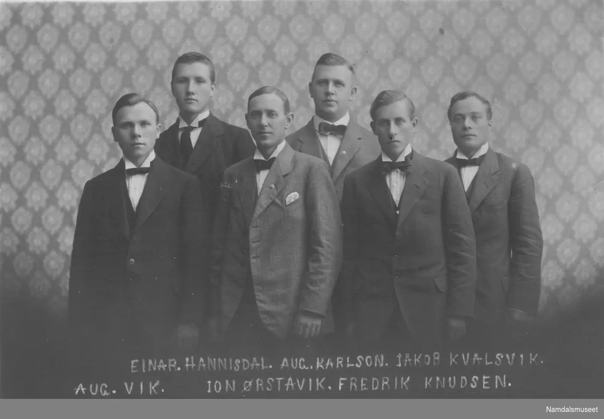 Einar Hannisdal, Aug. Karlson, Jakob Kvalesvik, Aug. Vik, Ion Ørstavik, Fredrik Knudsen.