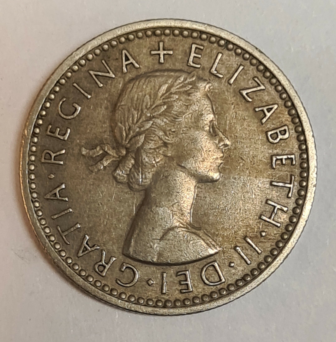 5 mynt från Storbritanien.
6 Pence 1967
6 Pence 1967
6 Pence 1962
6 Pence 1955
6 Pence 1961