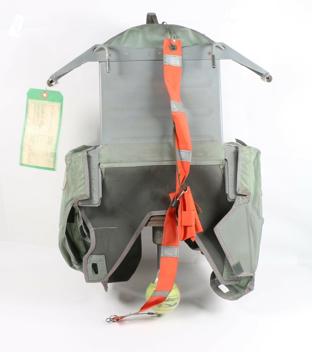 F-16 Aircrew recovery ejection seat