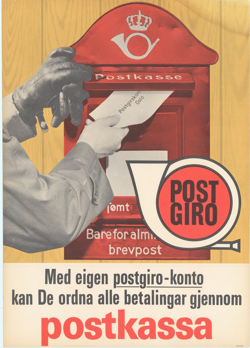 Tosidig plakat med motiv som viser postkasse og hender som legger brev i kassen. Tekst på bokmål på ene siden, og nynorsk på andre siden.
