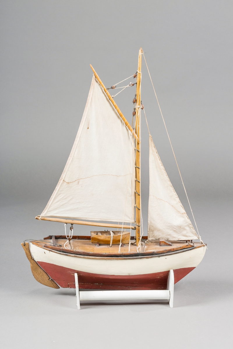 Modellbåt