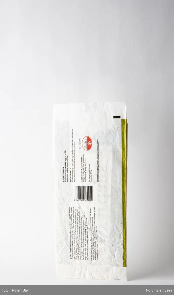 Papirpose for Kvardagsbrød med gresskarkjerner.
