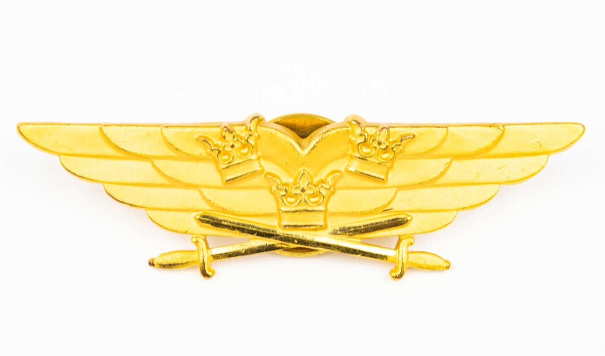 Flygförarmärke m/36 med nummer 2000. Har tillhört okänd överstelöjtnant.